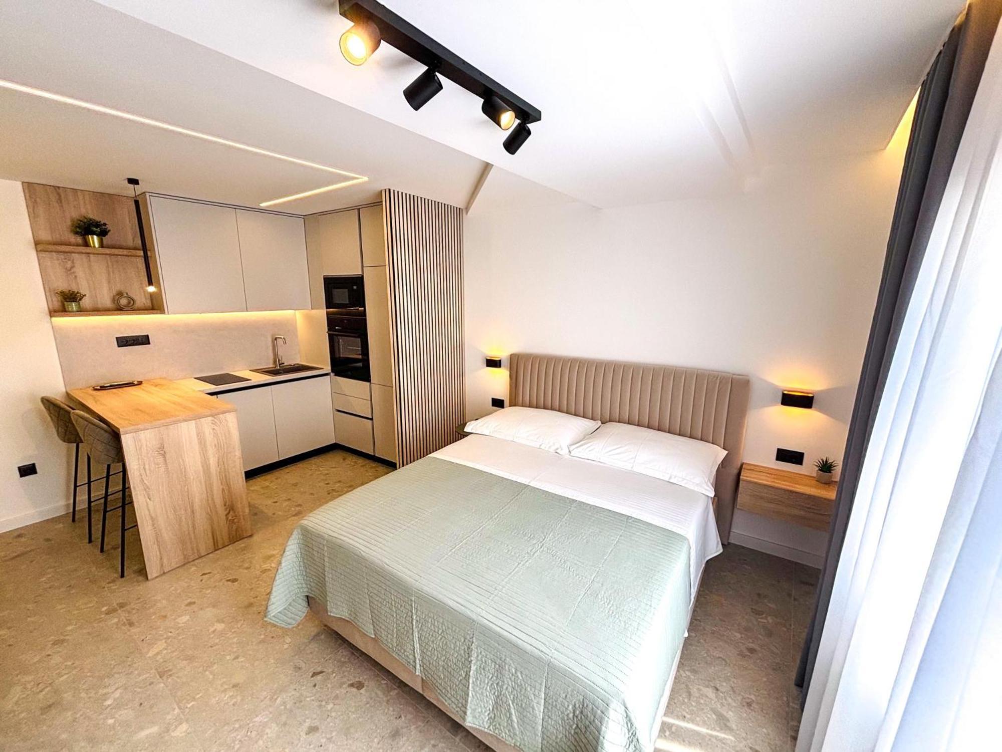 Marthinis Luxury Suites Split Exterior foto